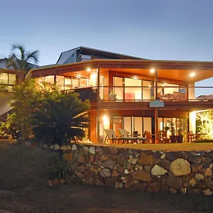 **** Bed & Breakfast Airlie Waterfront Australia